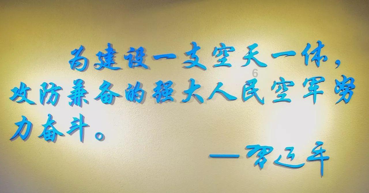 每天车闻：梅赛德斯-奔驰计划出售德国所有经销商